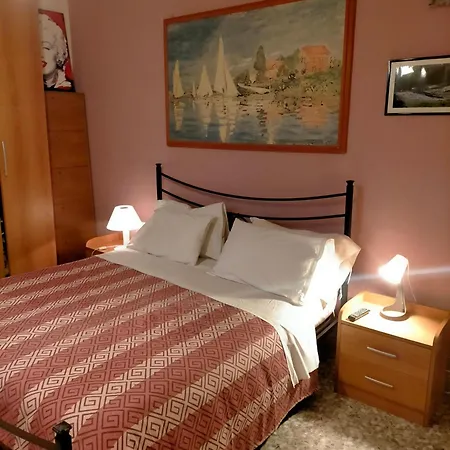 Sleep In Sicily * Syracuse